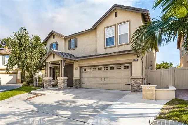 Single-family house For Sale in 7410, Skyline Drive, Orange, California