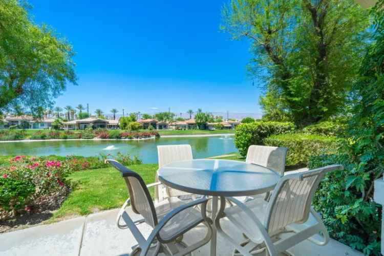 Condo For Sale in Palm Desert, California