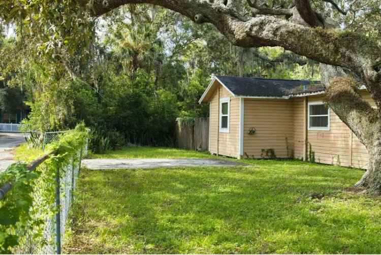 Single-family house For Sale in 1313, East New Orleans Avenue, Tampa, Florida