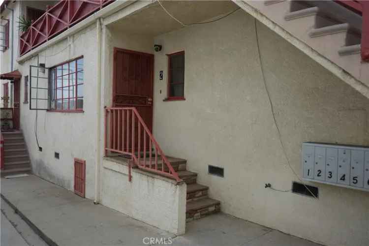 Multi-family house For Sale in Los Angeles, California