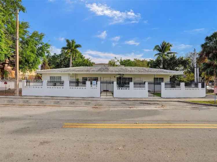 Multi-family house For Sale in 510, Northeast 66th Street, Miami, Florida