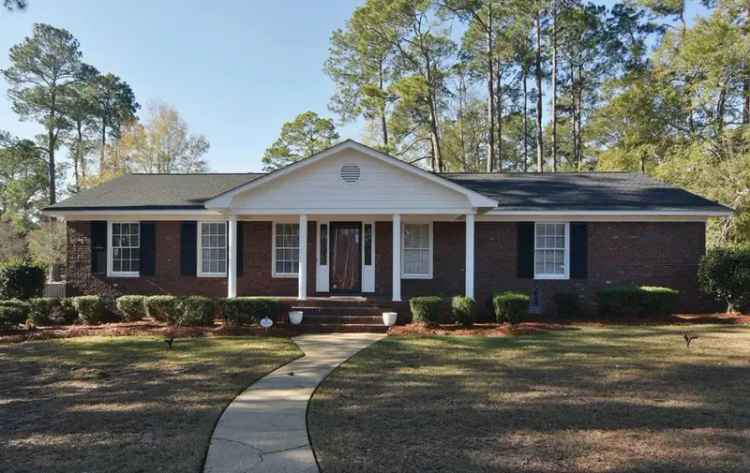 Single-family house For Sale in 1801, Robinhood Road, Albany, Georgia