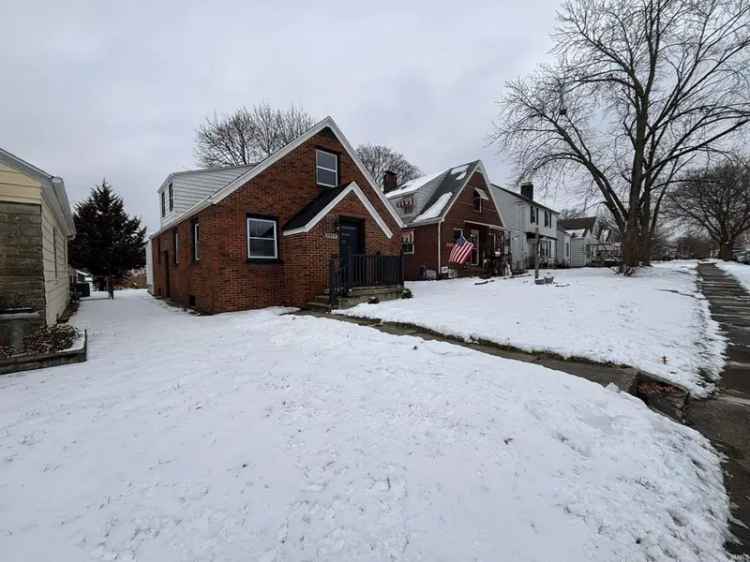 Single-family house For Sale in 2425, Lynn Avenue, Fort Wayne, Indiana