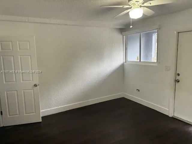 Multi-family house For Sale in 248, Northwest 69th Street, Miami, Florida