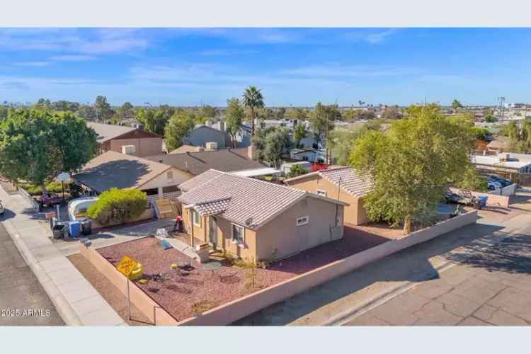 Duplex For Sale in 9628, North 13th Street, Phoenix, Arizona