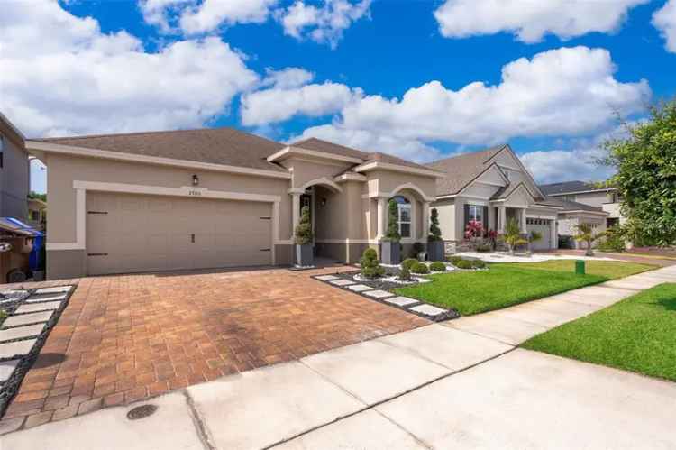 Single-family house For Sale in 2780, Avian Loop, Kissimmee, Florida