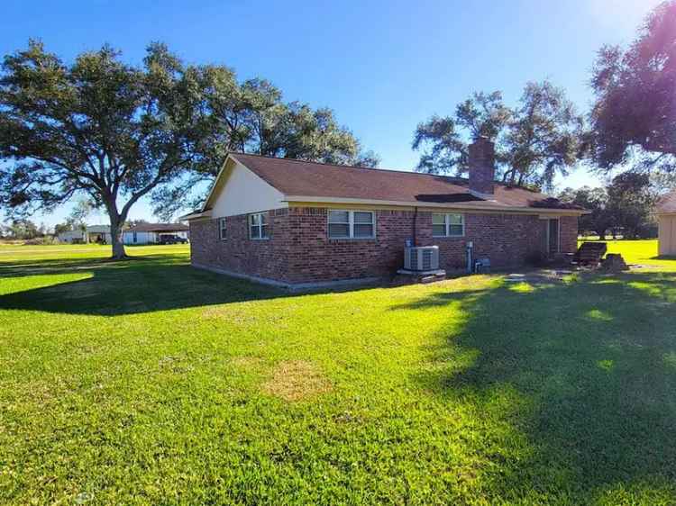 Single-family house For Sale in Texas