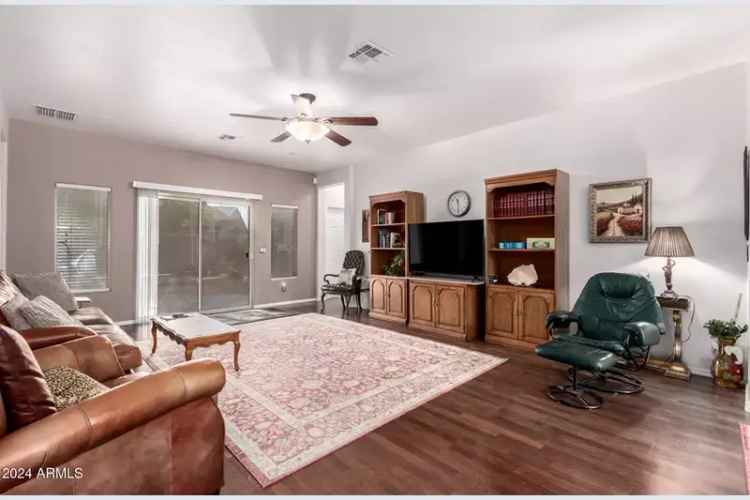 Single-family house For Sale in 15617, West Central Street, Surprise, Arizona