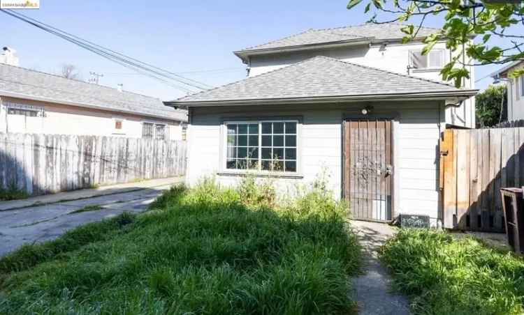 Multi-family house For Sale in 1616;1618, 82nd Avenue, Oakland, California