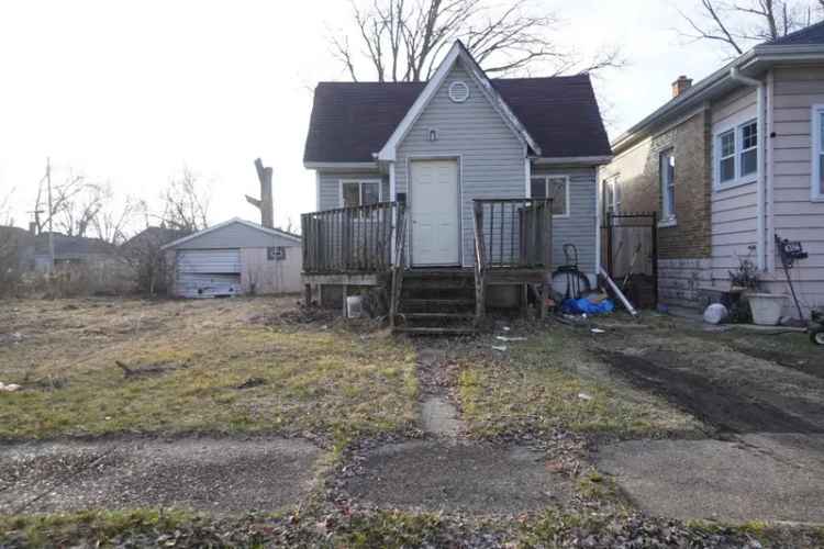 Single-family house For Sale in 4360, Connecticut Street, Gary, Indiana