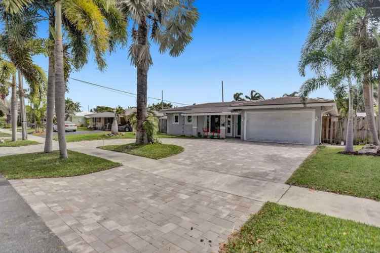 Single-family house For Sale in Pompano Beach, Florida