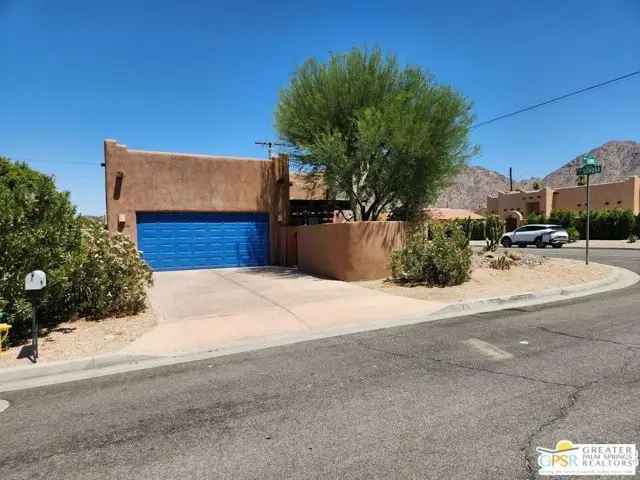 Single-family house For Sale in 52200, Avenida Ramirez, La Quinta, California