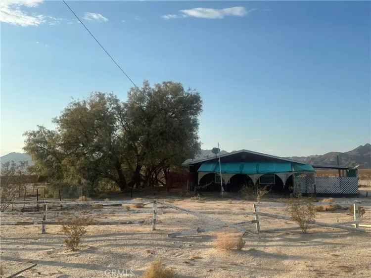 Single-family house For Sale in Twentynine Palms, California