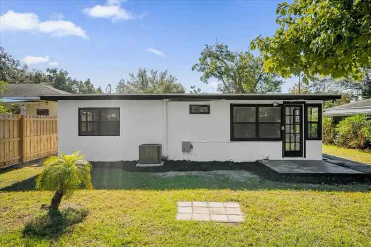 Single-family house For Sale in Orlando, Florida