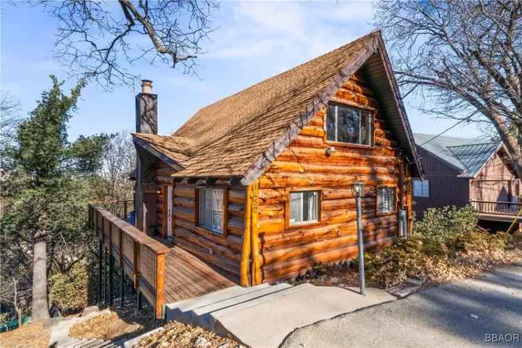 Single-family house For Sale in Lake Arrowhead, California