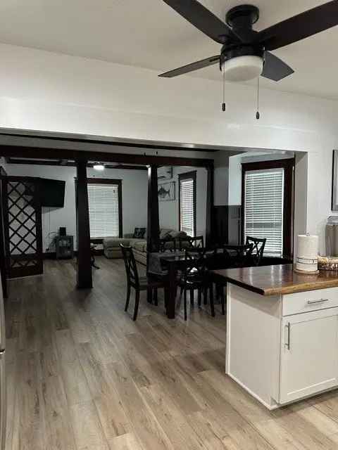 Single-family house For Sale in 936, South Houston Street, Aransas Pass, Texas