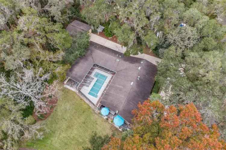 Single-family house For Sale in Gainesville, Florida