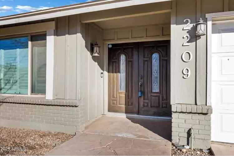 Single-family house For Sale in 2209, South Elm, Mesa, Arizona