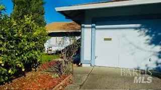 Single-family house For Sale in 1551, West 3rd Street, Santa Rosa, California