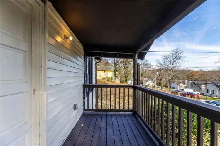 Single-family house For Sale in 924, North Grand Avenue Northwest, Atlanta, Georgia