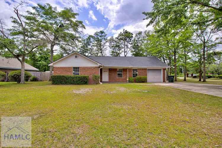 Single-family house For Sale in 1101, Tomahawk Trail, Hinesville, Georgia