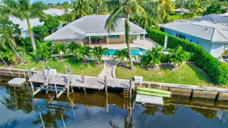 Single-family house For Sale in 850, Holly Lane, Boca Raton, Florida