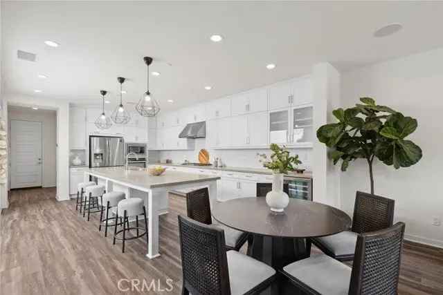 Condo For Sale in 713,715, Beacon, Irvine, California