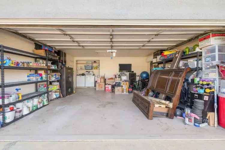 Single-family house For Sale in 76547, Florida Avenue, Palm Desert, California