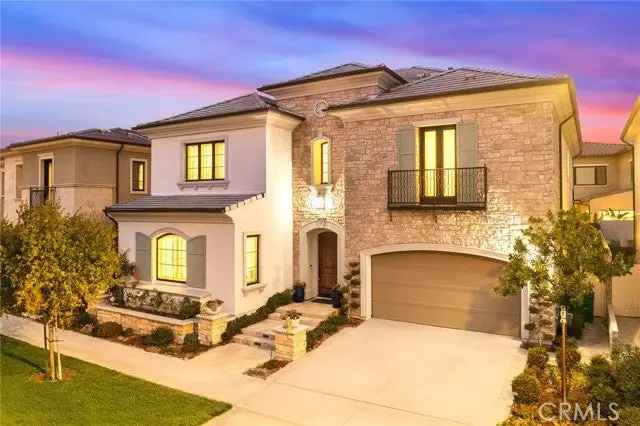 Single-family house For Sale in 63, Kite, Irvine, California