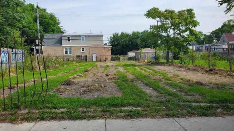 Land For Sale in Chicago, Illinois