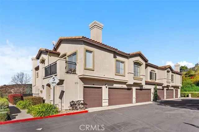 Condo For Sale in 57,59,61,63, Vellisimo Drive, Aliso Viejo, California