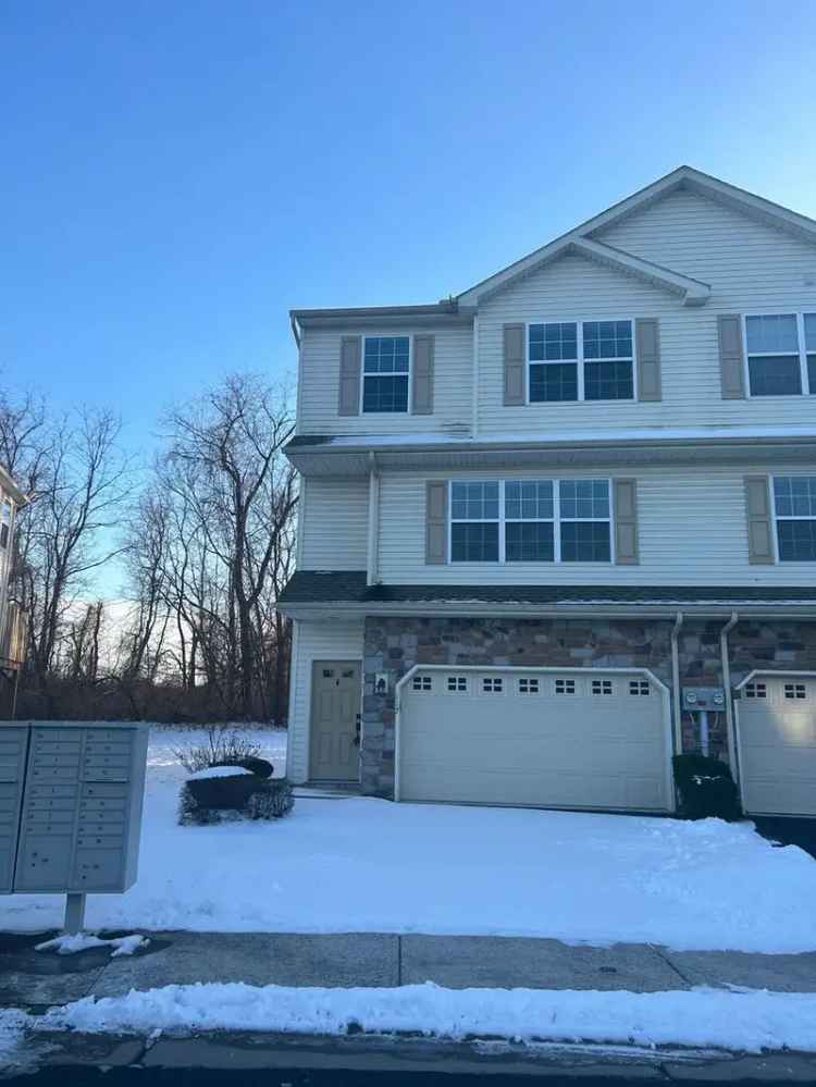 3-Bedroom 2.5-Bath House for Rent in Maple Glen Harrisburg