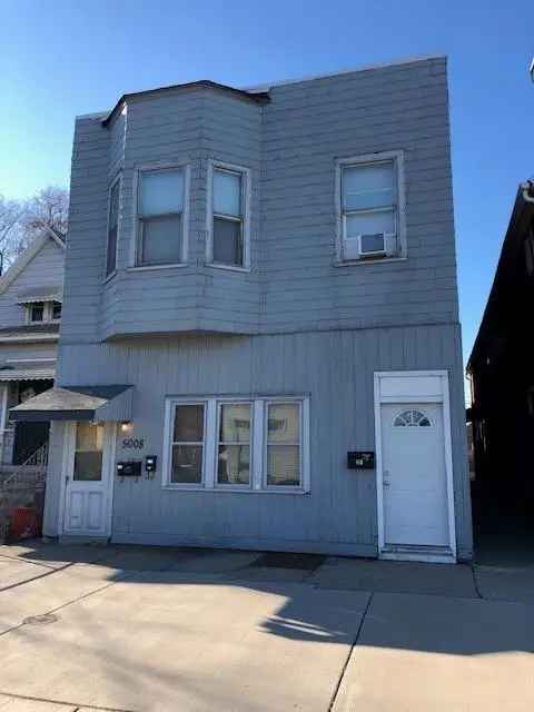 Multi-family house For Sale in 5008, Baring Avenue, East Chicago, Indiana