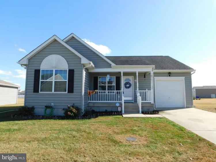 Single-family house For Sale in Seaford, Delaware