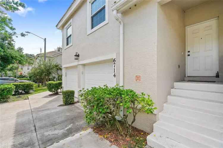 House For Sale in Bradenton, Florida