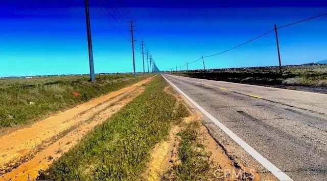 Land For Sale in Lancaster, California