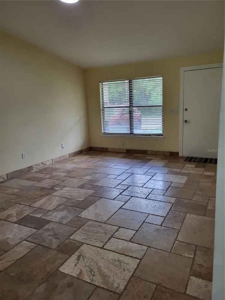 Single-family house For Sale in Jacksonville, Florida