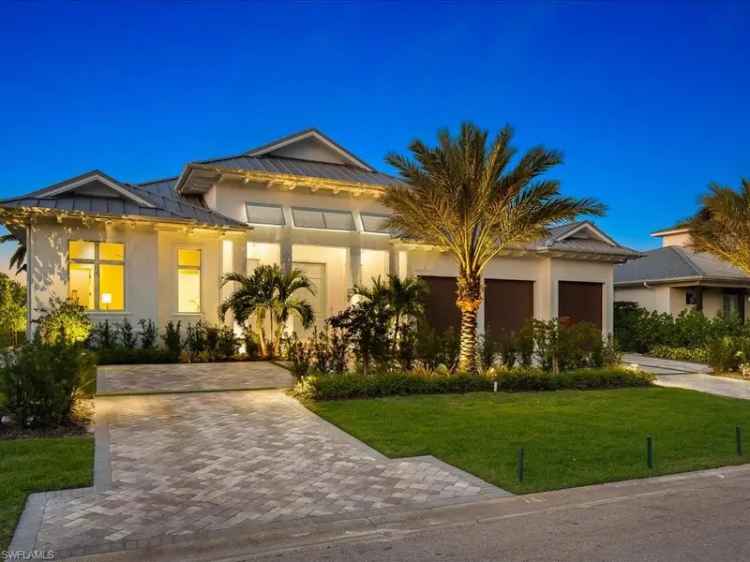 Single-family house For Sale in Naples, Florida