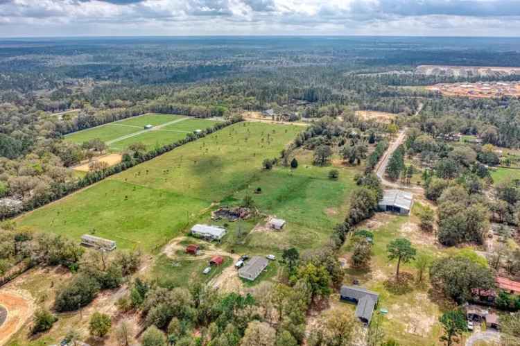 Land For Sale in Crestview, Florida