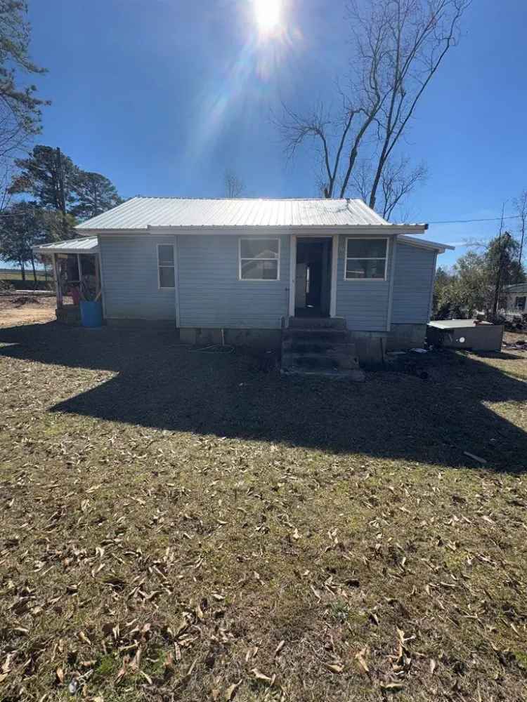 Single-family house For Sale in 262, Singletary Road, Abbeville, Alabama