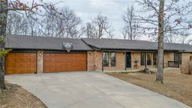 Single-family house For Sale in 5390, Callahan Mountain Road, Springdale, Arkansas