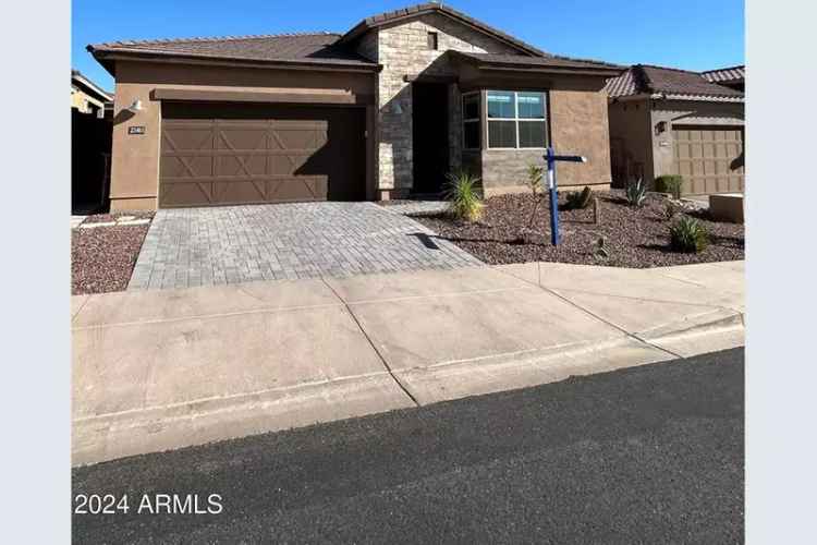 Single-family house For Sale in 23461, North 76th Place, Scottsdale, Arizona