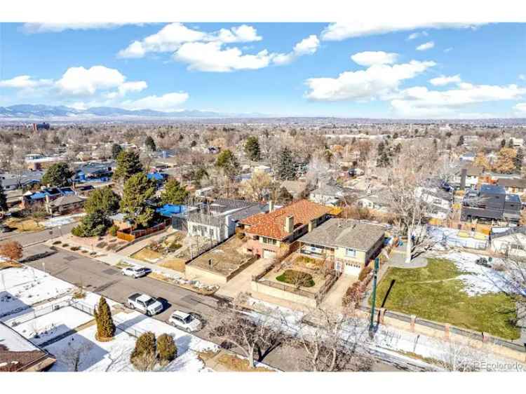 Single-family house For Sale in 5055, West 33rd Avenue, Denver, Colorado