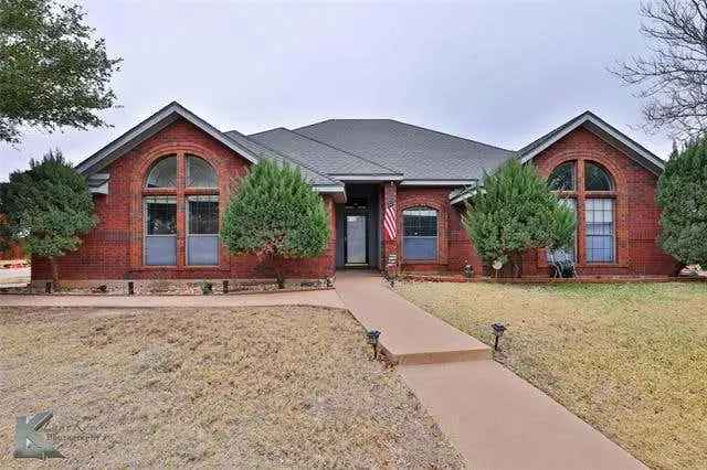 Single-family house For Sale in 5301, Wagon Wheel Avenue, Abilene, Texas