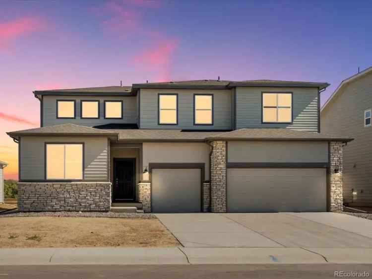 Single-family house For Sale in 1613, Colorado River Drive, Windsor, Colorado