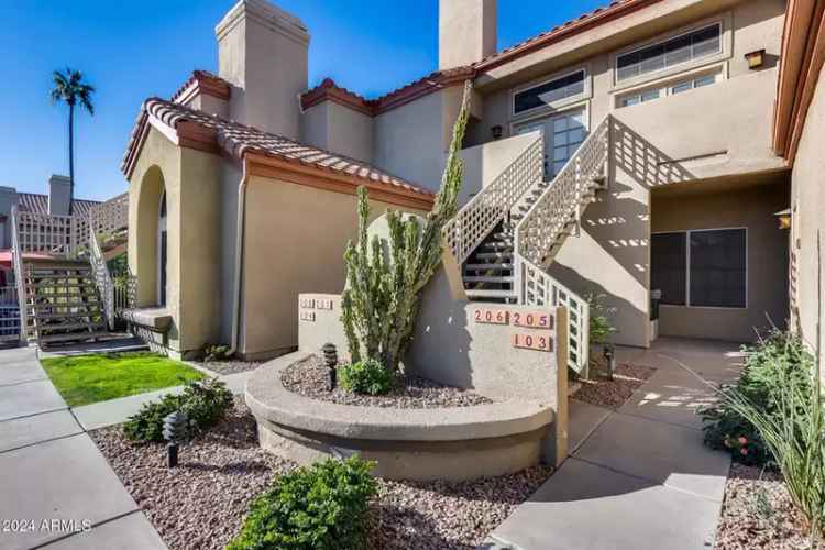 House For Sale in 7675, East McDonald Drive, Scottsdale, Arizona