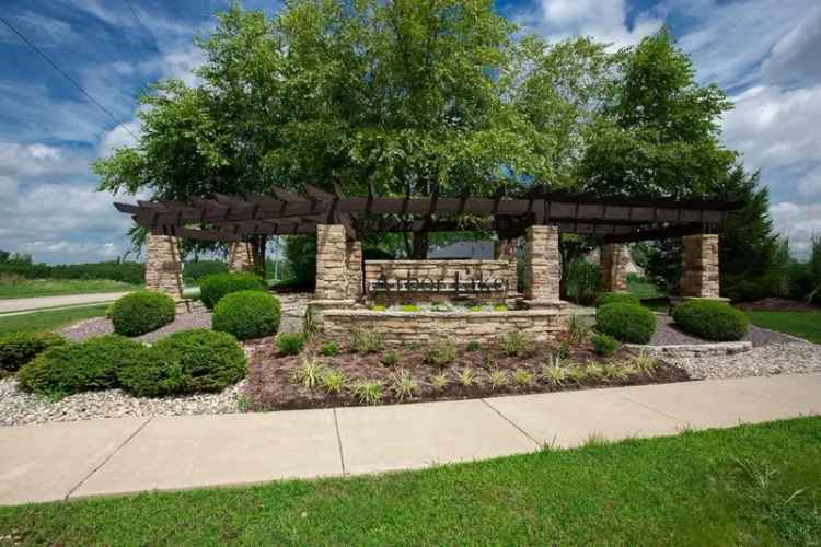 Land For Sale in 3717, Cabernet Lane, Edwardsville, Illinois