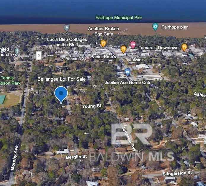 Land For Sale in Fairhope, Alabama