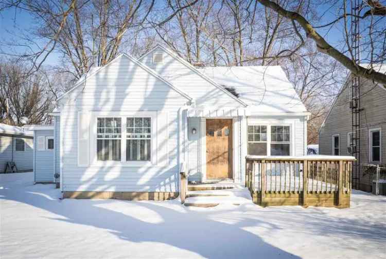 Single-family house For Sale in 1623, Chester Boulevard, Richmond, Indiana