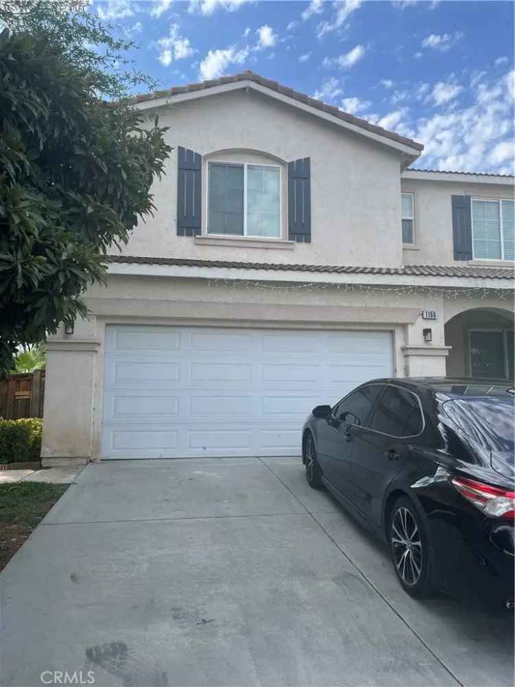 Single-family house For Sale in 1166, Sykes Drive, San Jacinto, California